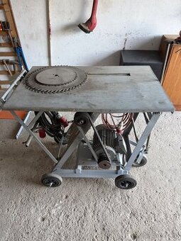 Cirkulárka a štípačka 2v1