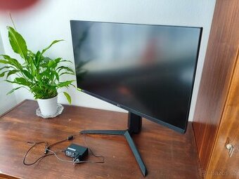 LG 27GP860-B 27″ QHD 165 Hz gaming monitor – UltraGear, FPS/