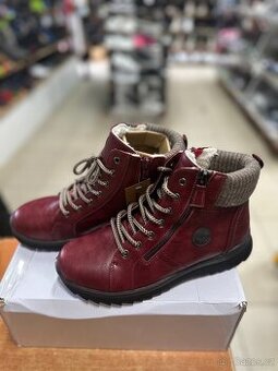 Damske zimni boty , s kožíškem uvnitř