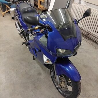 Honda vfr 800fi