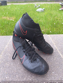 Dětské kopačky Nike Mercurial, vel. 33,5