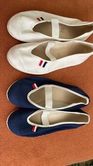 Cvičky - velikost 34,35