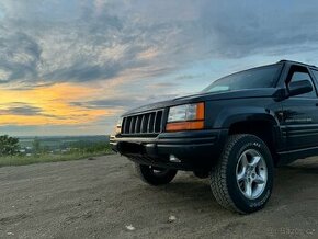 Jeep Grand Cherokee ZJ 5.9 V8 Limited LX