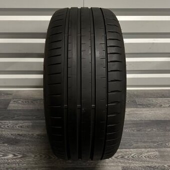 1ks pneu 245/35/20 FALKEN - 1