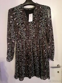 Nové lehké šaty Reserved vel.40