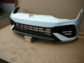 VW Golf 8 R 320PS - přední kompletní nárazník nový
