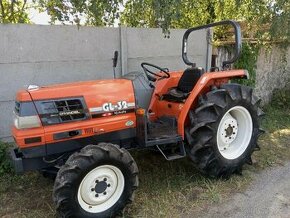 Malotraktor Kubota GL 32 Grandel