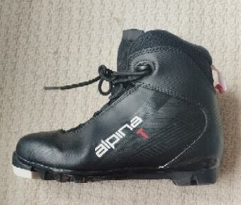 Běžkové boty Alpina Touring T5 vel.37; stélka 23,5 cm