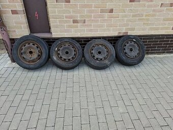 Plechové disky s pneu