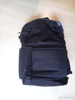 LowePro DSLR Video Pack 250 AW