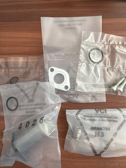 Prodám originál ovládací ventil John Deere DZ111137 NOVÉ