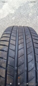 Letní gumy Bridgestone 225/55/18 7mm