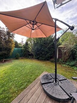 Zahradní slunečník Bonami Happy Sun 300 cm + stojan na vodu