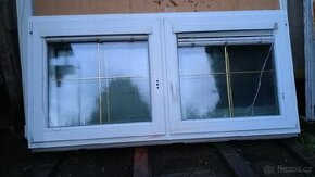 Plastové okna se žaluziemi / dvouokno 84 x 175 cm