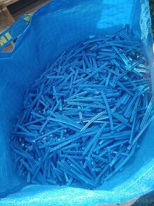 Lego modré koleje plná IKEA taška