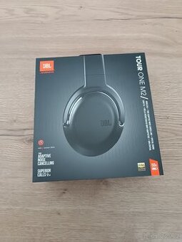 JBL Tour ONE M2 černé