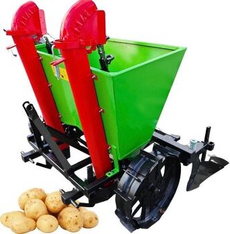 Sazeč brambor na traktor