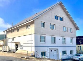 Výrobní a kancelářské prostory, showroom, k pronájmu, areál - 1