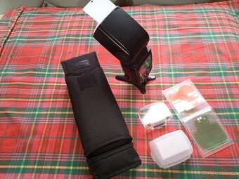 Nikon SB-900 blesk nejvyšší řady