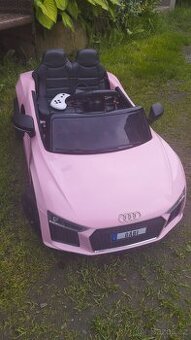 Elektrické auto