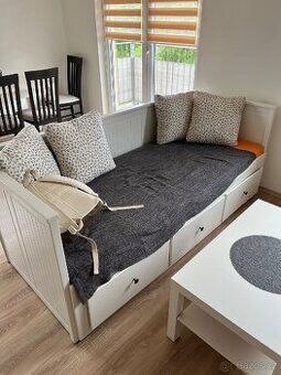 Rozkládací postel IKEA HEMNES