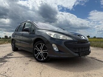 Peugeot 308 sw 1.6i - 7 míst