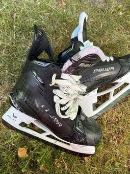 Brusle bauer SUPREME SHADOW FIT 2