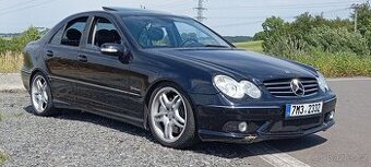 Mercedes-Benz C55 AMG 367PS