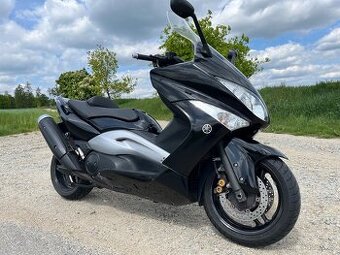 Yamaha T-MAX 500