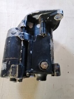 Motor Yanmar - 1