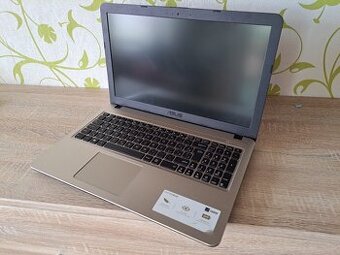 Notebook Asus VivoBook 15 X540BA-DM104T