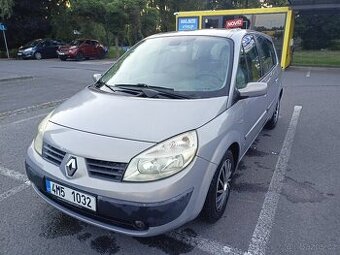 Grand Sceníc 7 míst + Tažné, vzácný 2.0 bezín