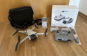 Dron DJI Mini 3 Fly More Combo šedý