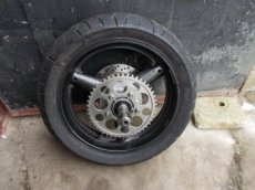 SUZUKI BANDIT - kola kompletní - 1