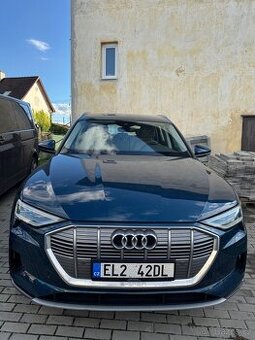Audi etron
