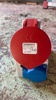 ✅ Kombinovaná zásuvka Mennekes 32A/400V + 230V