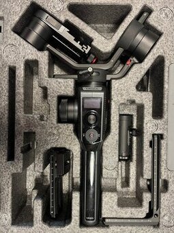 Moza AirCross 2 gimbal