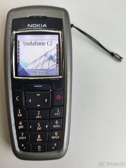 tlačítkový mobilní telefon Nokia 2600 AJ
