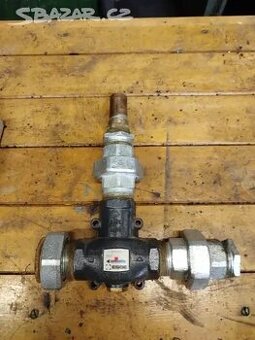 Trojcestný termostatický ventil ESBE VTC511