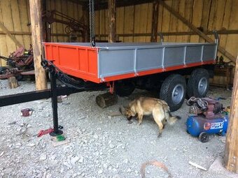 Predám vlečku,přívěs sklápěč - 1