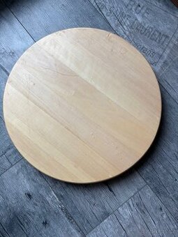 Dřevěný otočný stojan