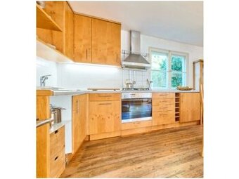 kuchyňská linka z masivu s vestavěnými spotřebiči,5504