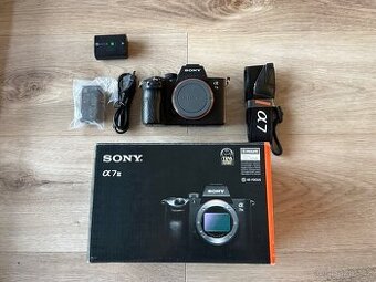 Sony A7 III - bezzrcadlovka