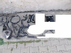 Prodám náhradní díly Audi A4 B6 1.9 TDI 96KW  Sedan