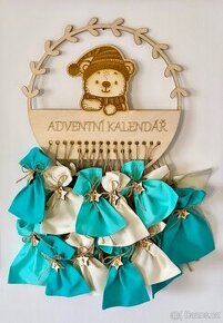 ORIGINÁLNÍ DŘEVĚNÝ ADVENTNÍ KALENDÁŘ