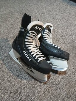 Pánské brusle CCM - vel. 45,5