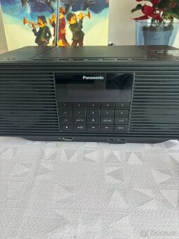 Přenosný stereo CD sys. Panasonic RX-D70BT
