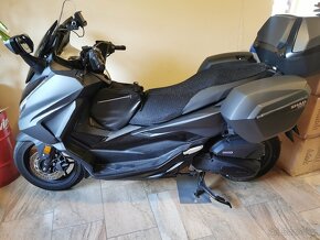 Držáky kufru Shad na Honda Forza  125 300 350 Honda ADV