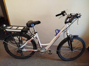 Městské elektrokolo Lovelec