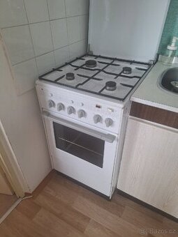 Funkční kombinovaný plynový sporák Mora Esper